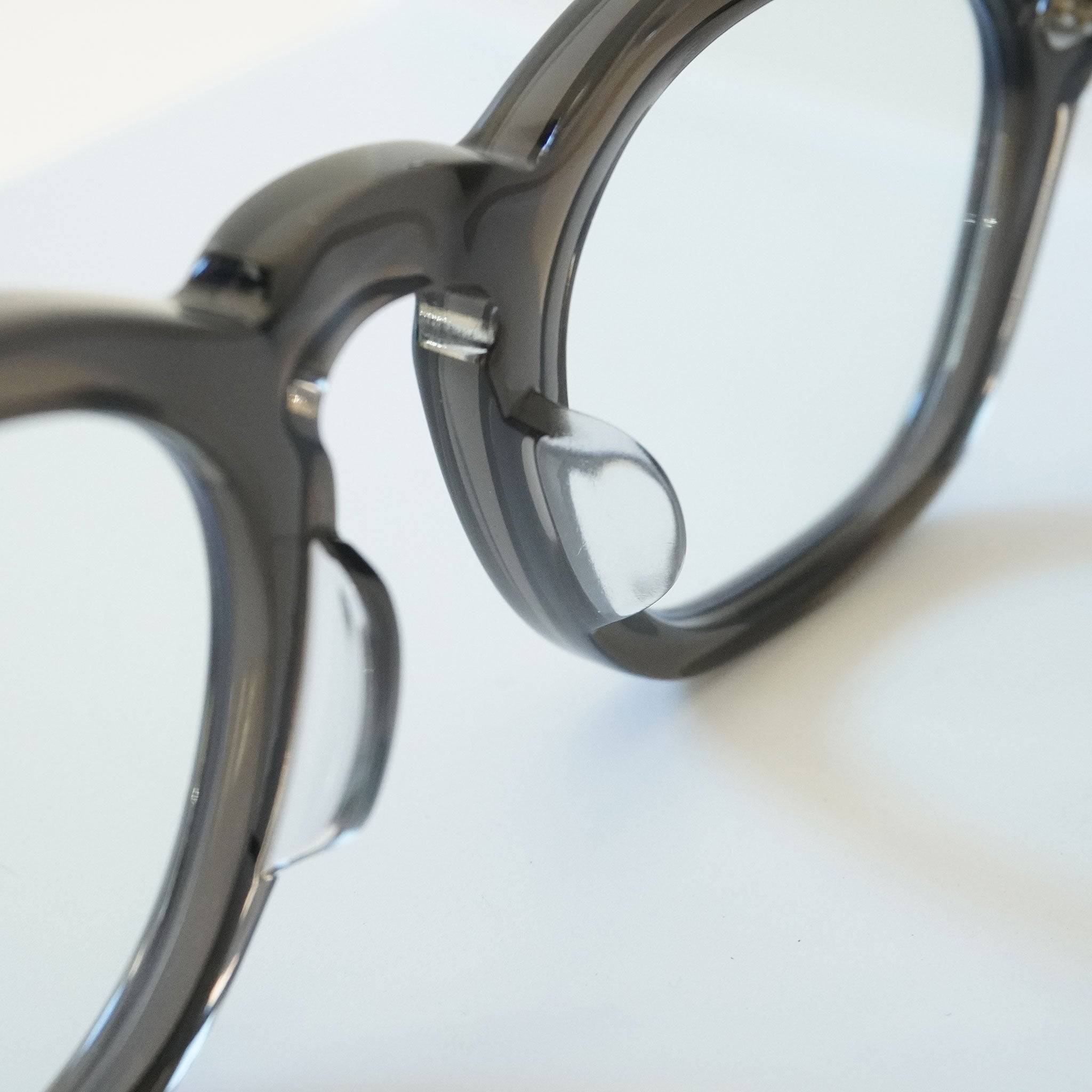 BLANC.. ブラン / BE008 / CLEAR DARK GREY / メガネ – KRANC OPTICAL