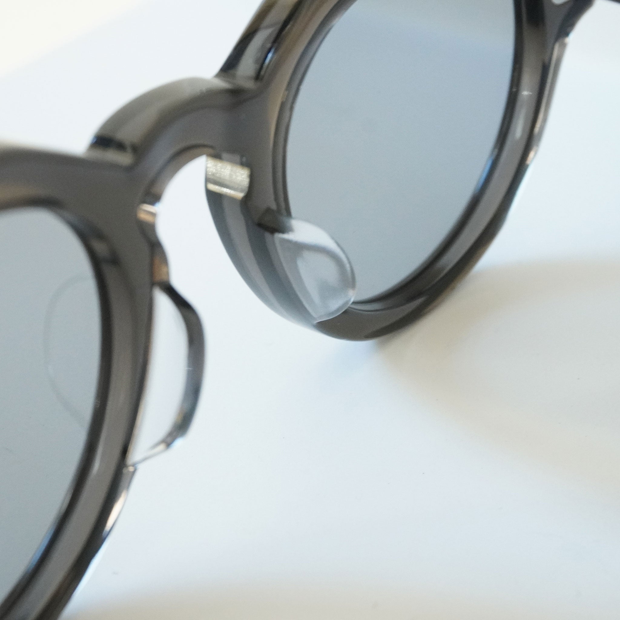 特価 BLANC.. BE009 サングラス カラーレンズ グレー 眼鏡 メガネ BLANC.. ブラン / BE009 / CLEAR DARK GREY / サングラス – KRANC OPTICAL