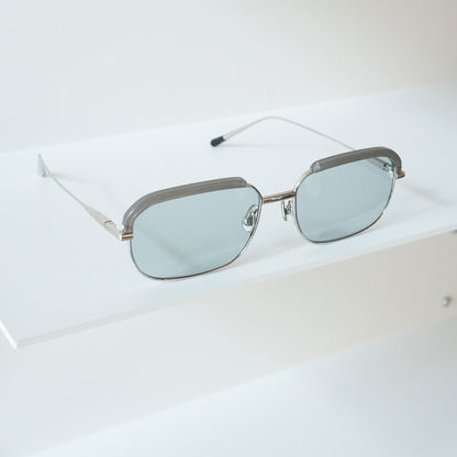 BE016 (SILVER/RHINO)