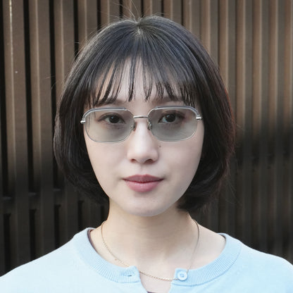 BE016（银色/犀牛）