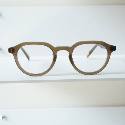 BM013 (TAUPE)