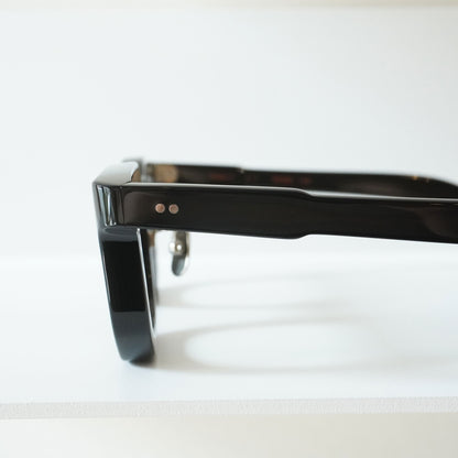 GODARD (C1 - RECORD BLACK)