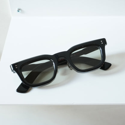 GODARD (C1 - RECORD BLACK)