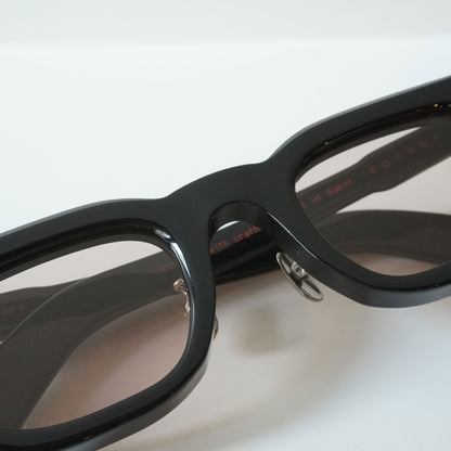 GODARD (C1 - RECORD BLACK)