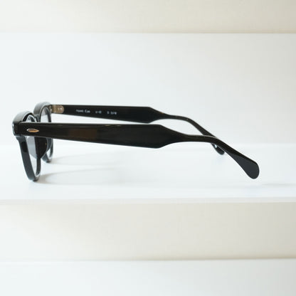 HAWKK EYE (C0 - BLACK)