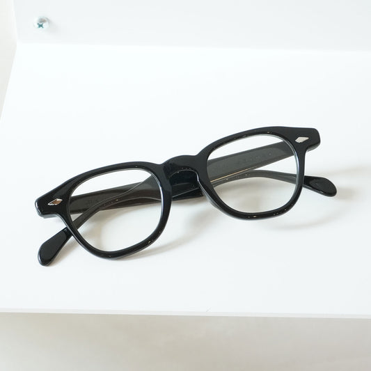 LOCKED HANDS (C1 - RECORD BLACK)