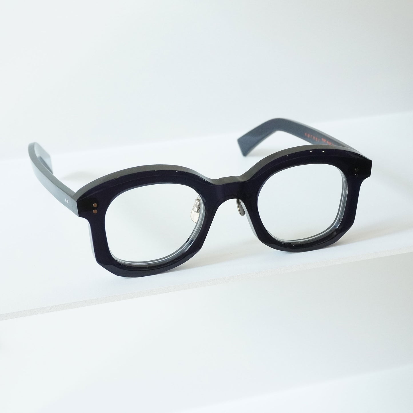 TOILE (C11 - BLACK IN BLUE)