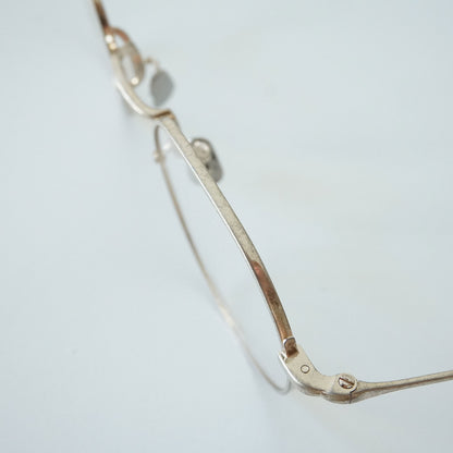 1011 (819 - VINTAGE SILVER)