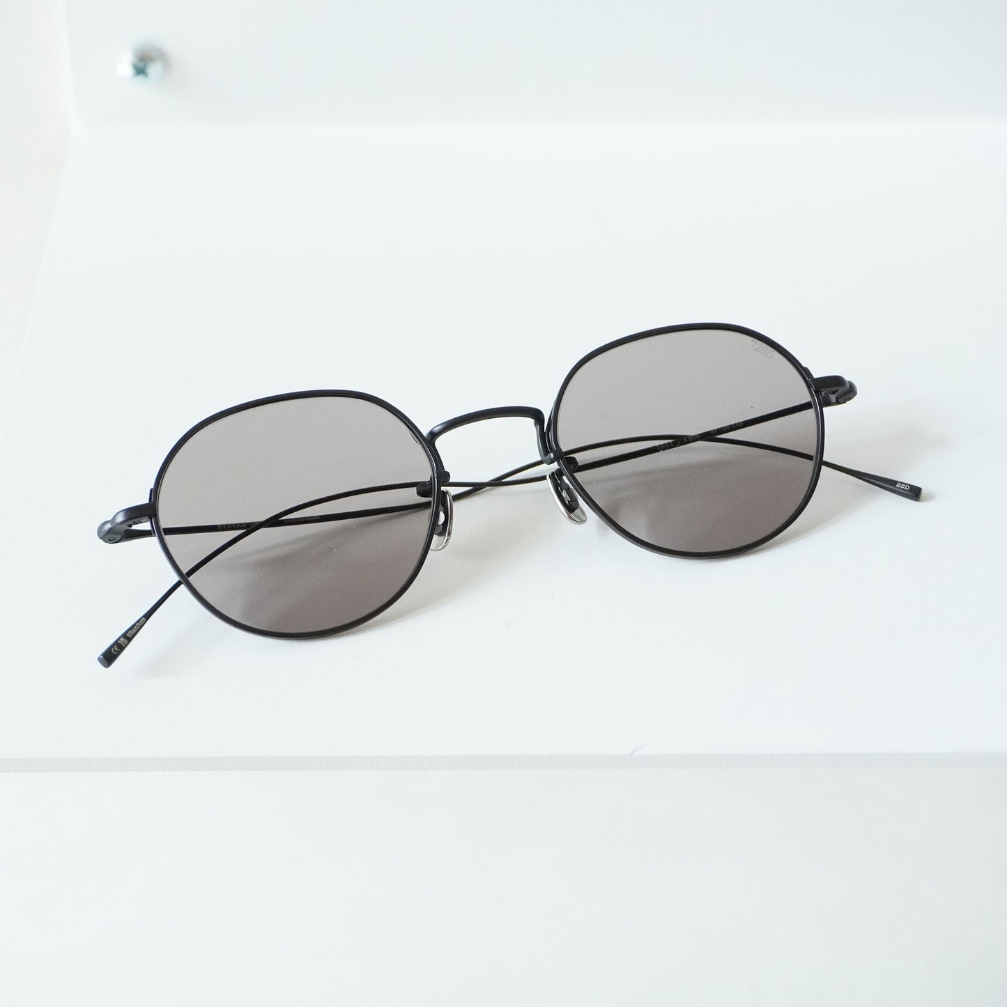 1011 (805 - MAT BLACK)