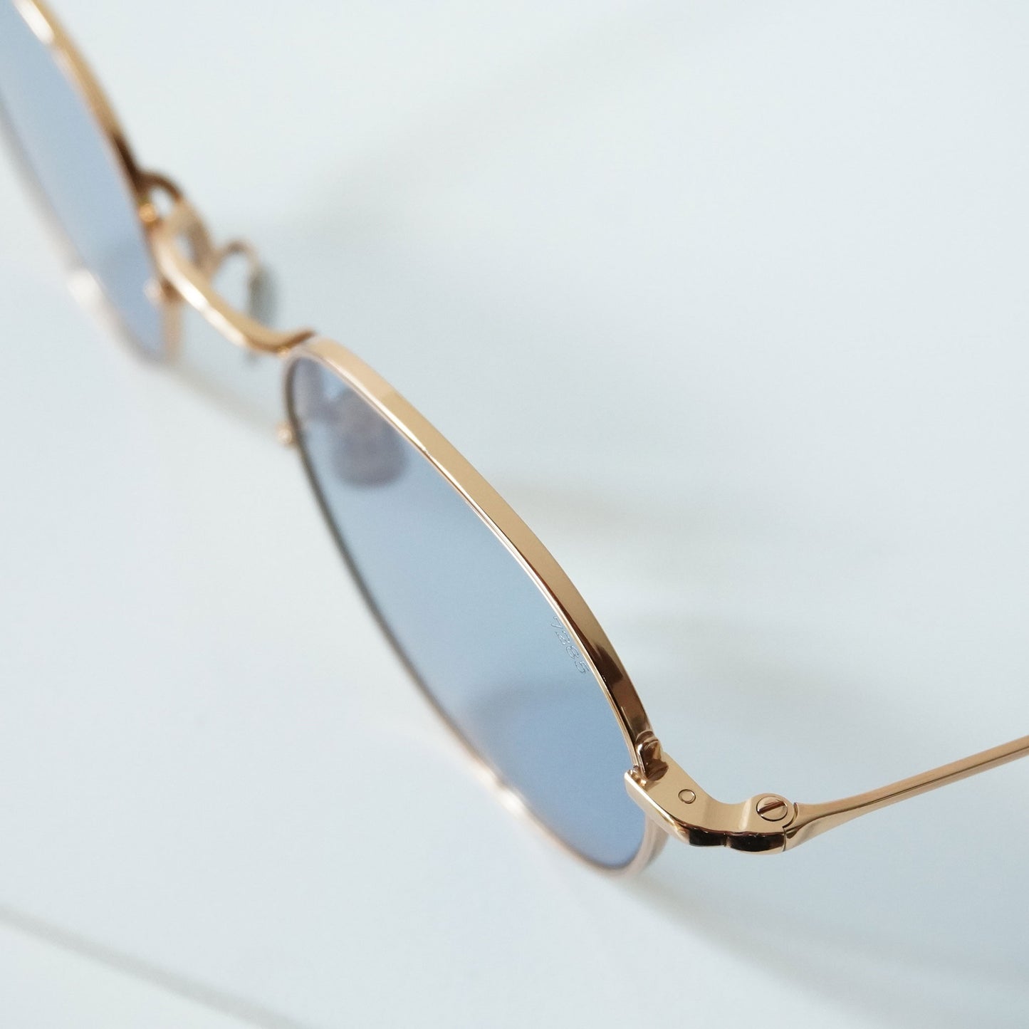 1011 (900 - EYEVAN GOLD)