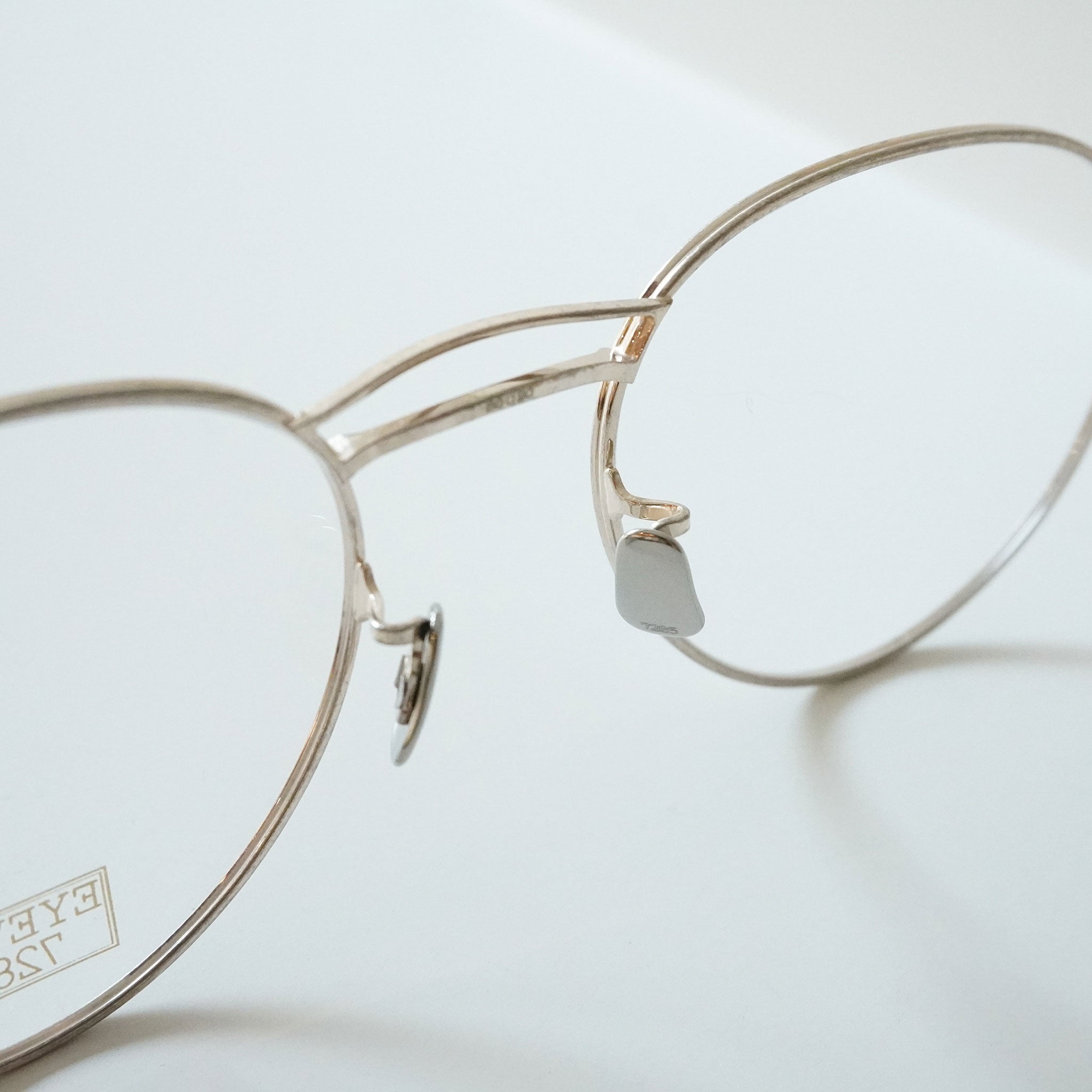 小物 EYEVAN 7285 | Model 1015 Eyevan 7285 | 1015 in 902805 Sunglasses - twelvesixtynine