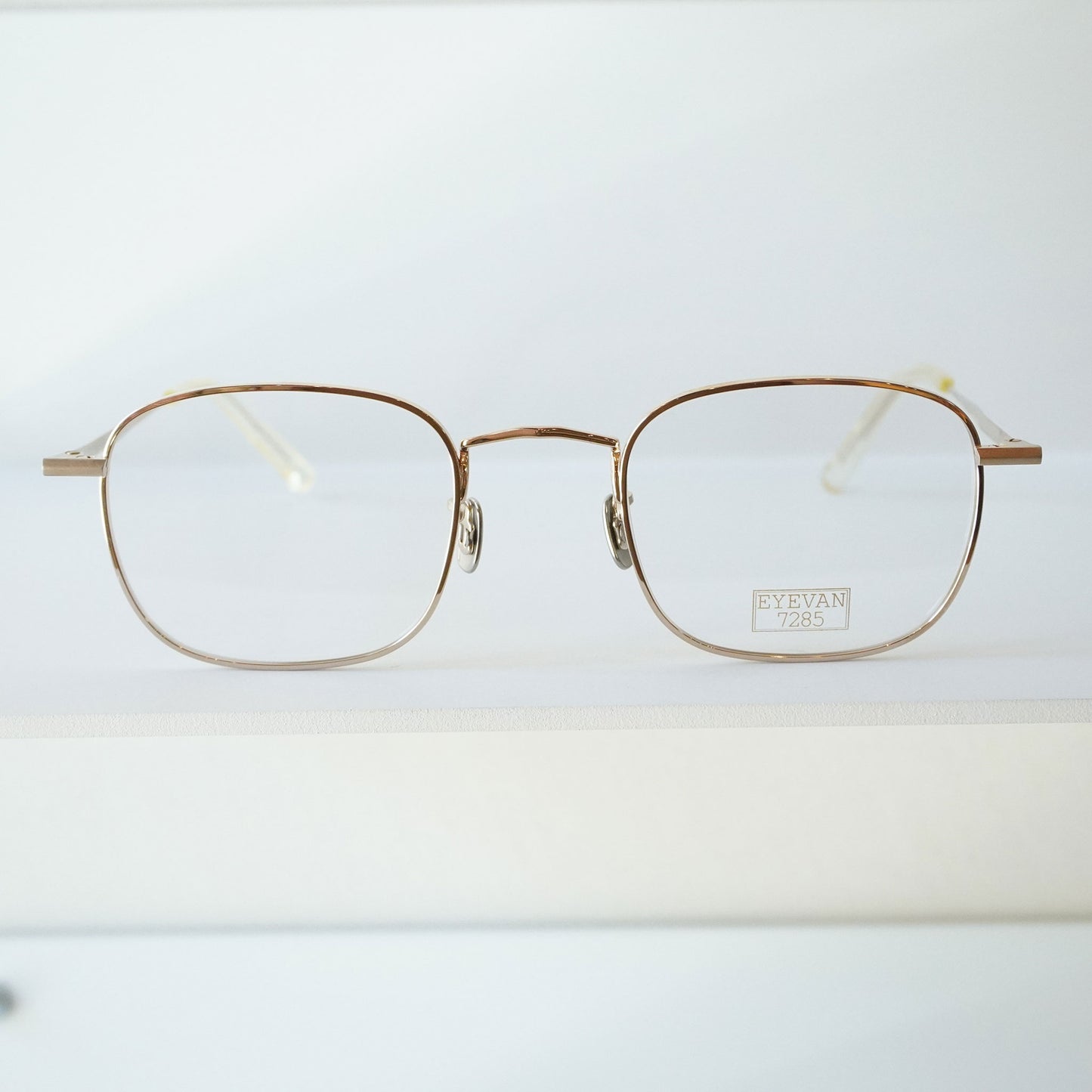 1021 (819 - VINTAGE GOLD)