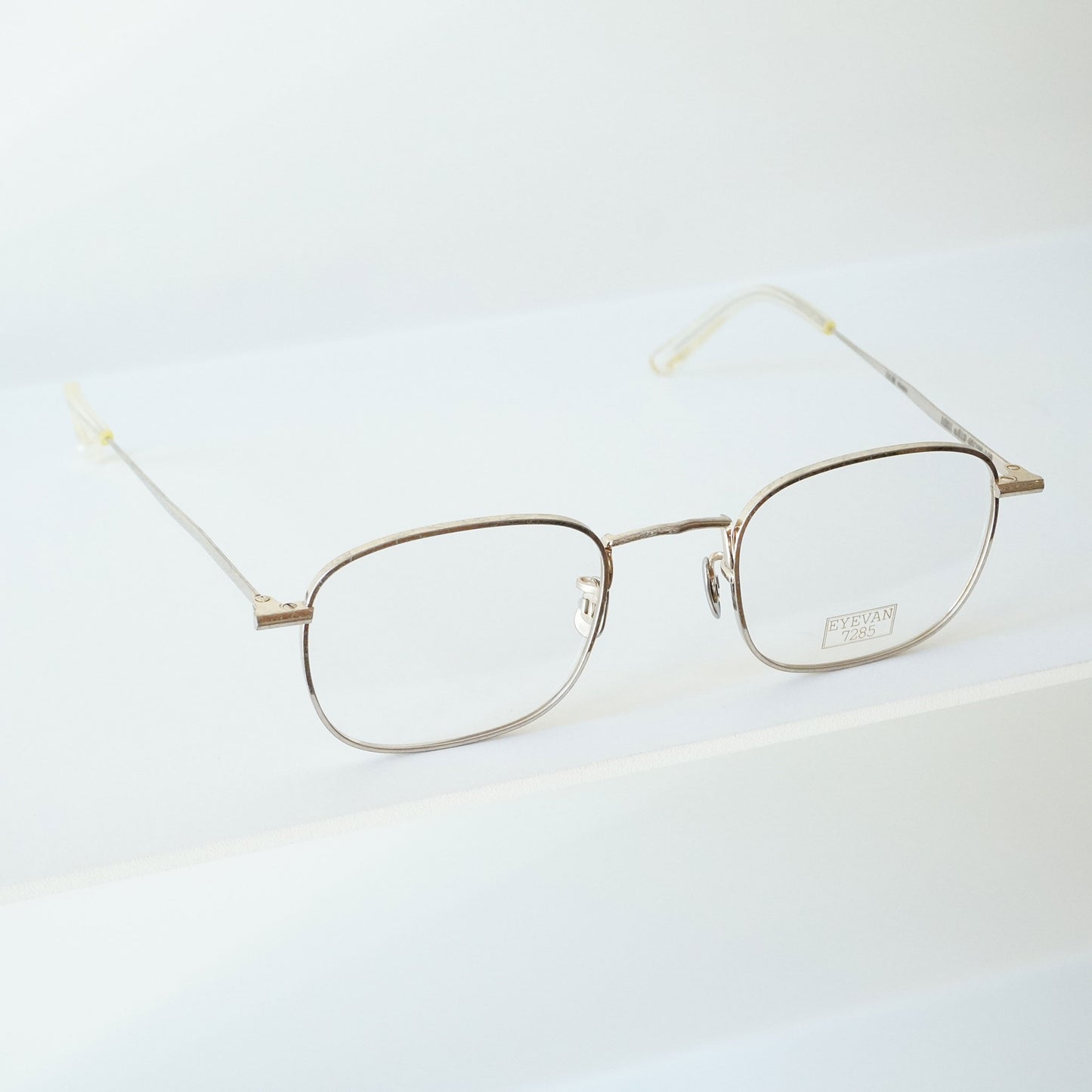 1021 (819 - VINTAGE GOLD)