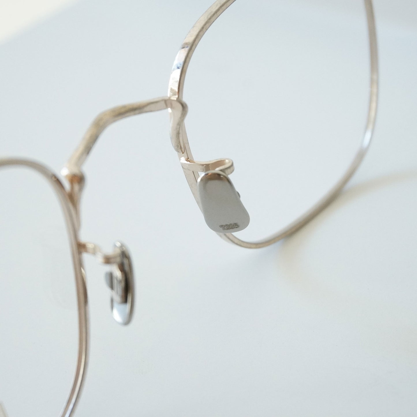 1021 (819 - VINTAGE GOLD)