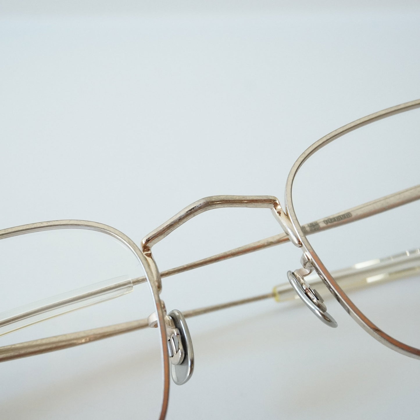 1021 (819 - VINTAGE GOLD)