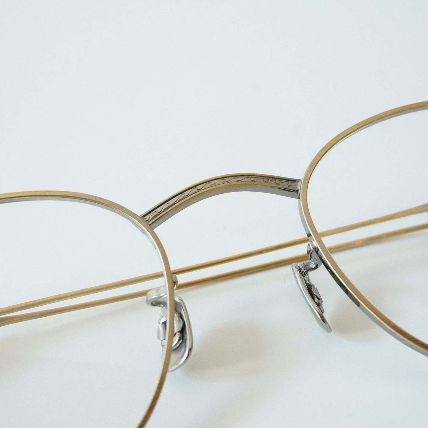 1025 (901 - ANTIQUE GOLD)