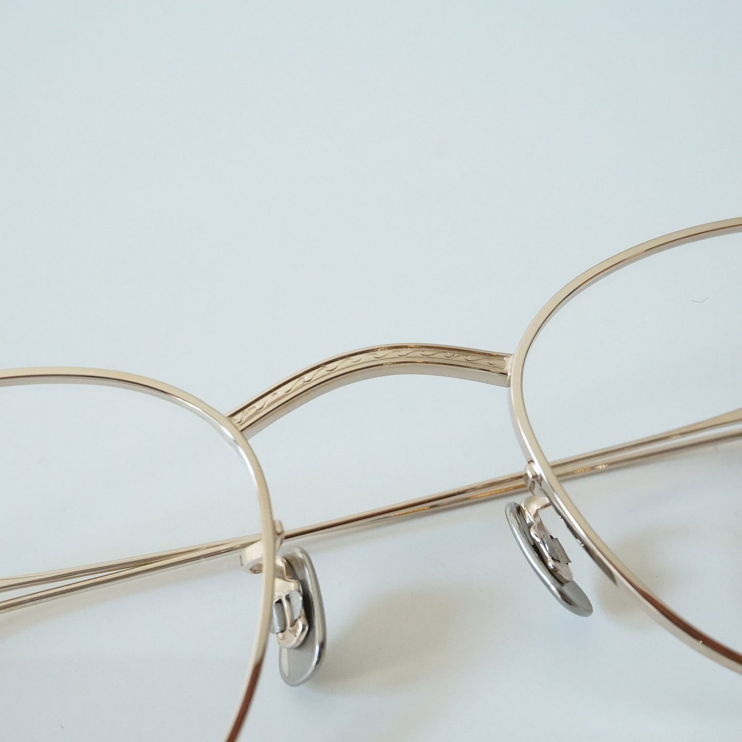 1025 (902 - WHITE GOLD)