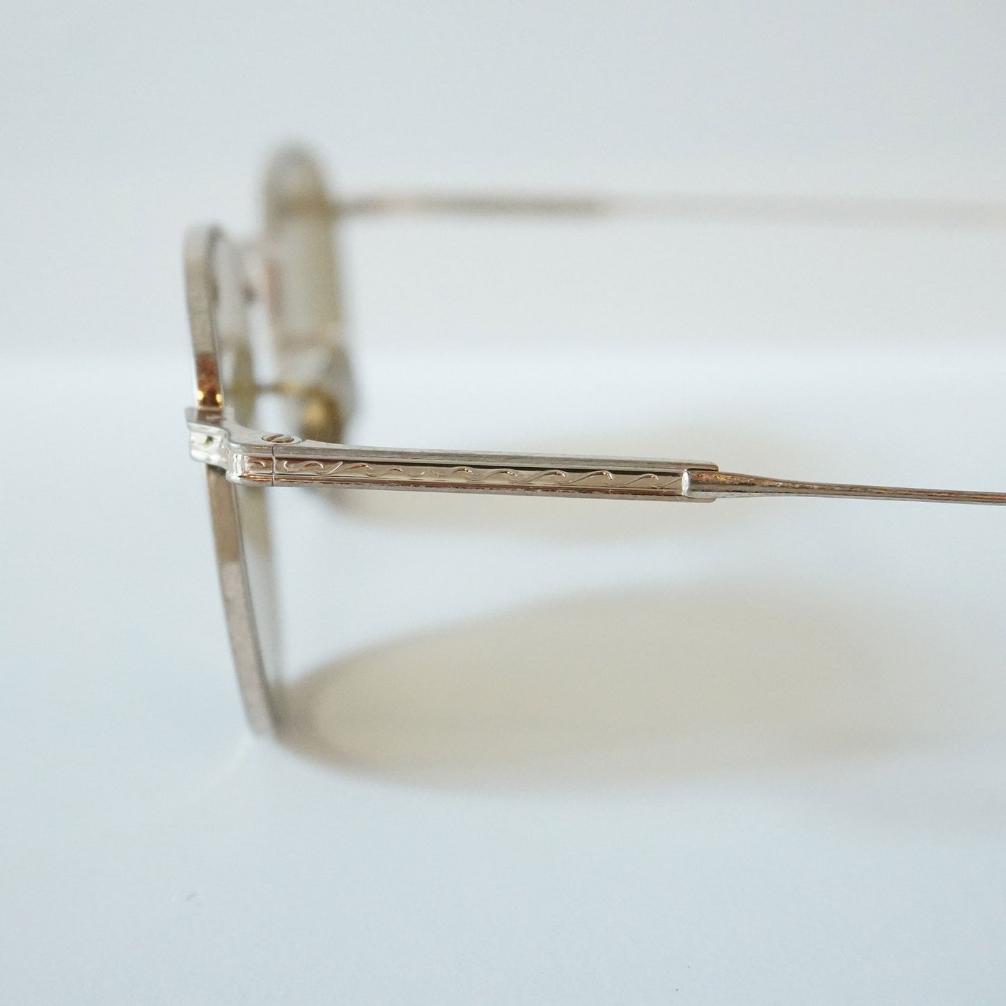 1025 (819 - VINTAGE GOLD)