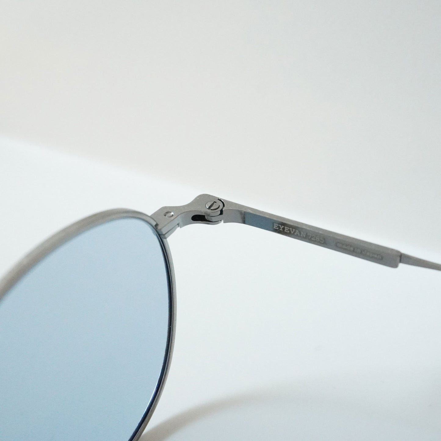 1025 (820 - VINTAGE GUNMETAL)