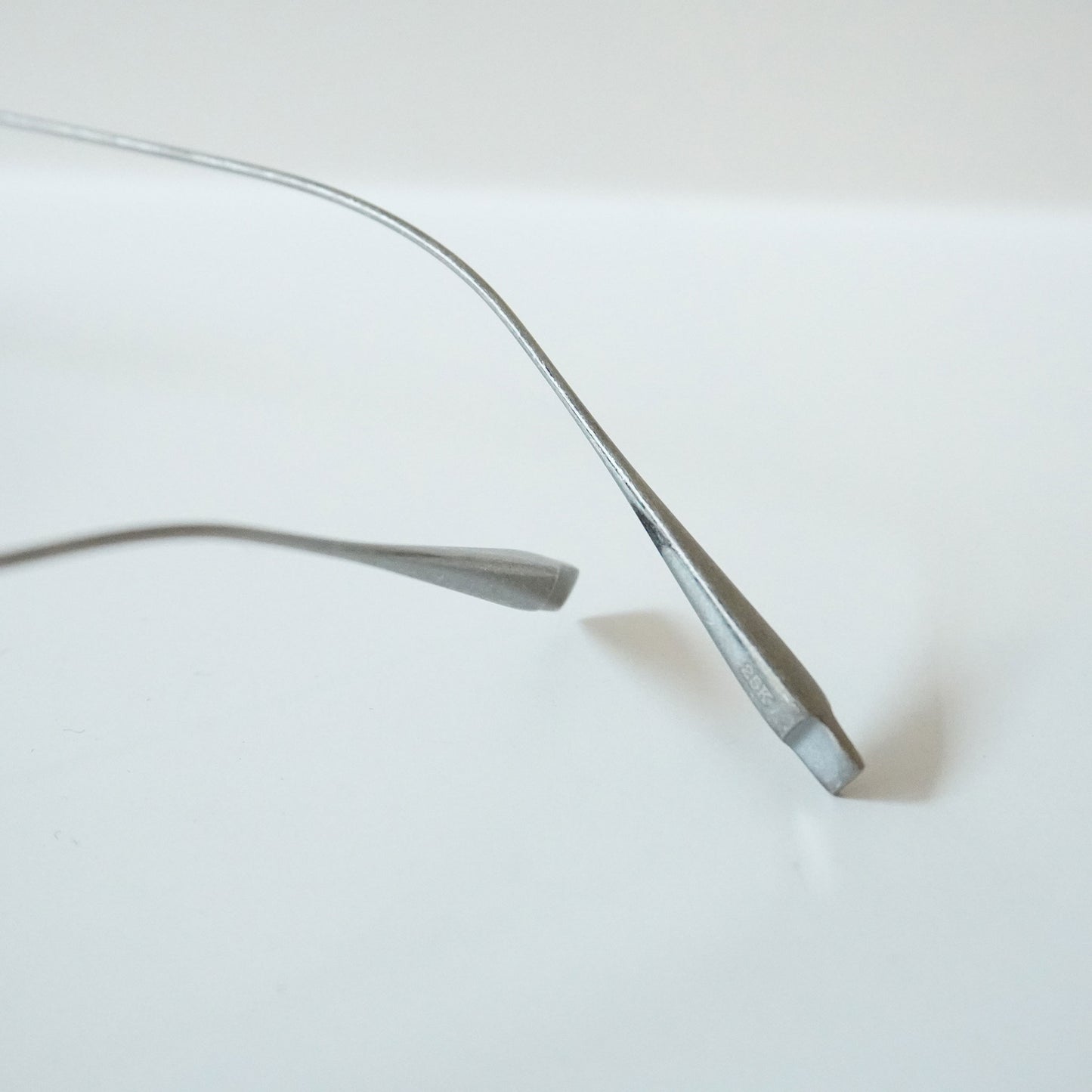 1025 (820 - VINTAGE GUNMETAL)