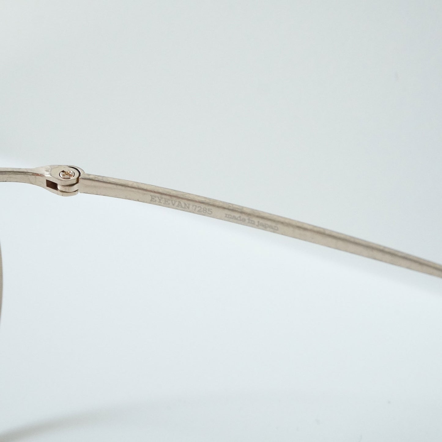 156B 48 (819 - VINTAGE GOLD)