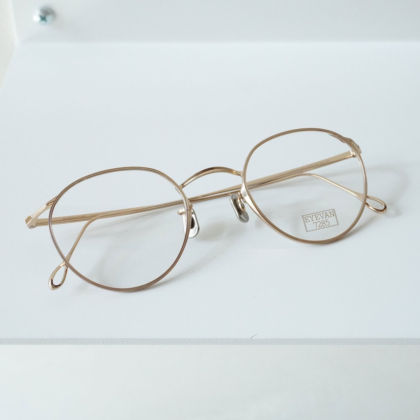 156B 48 (900 - EYEVAN GOLD)