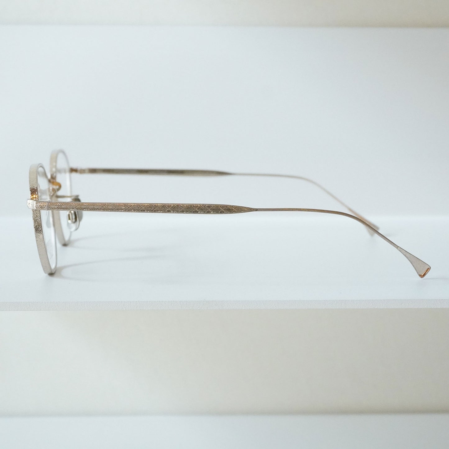 163 (819 - VINTAGE GOLD)