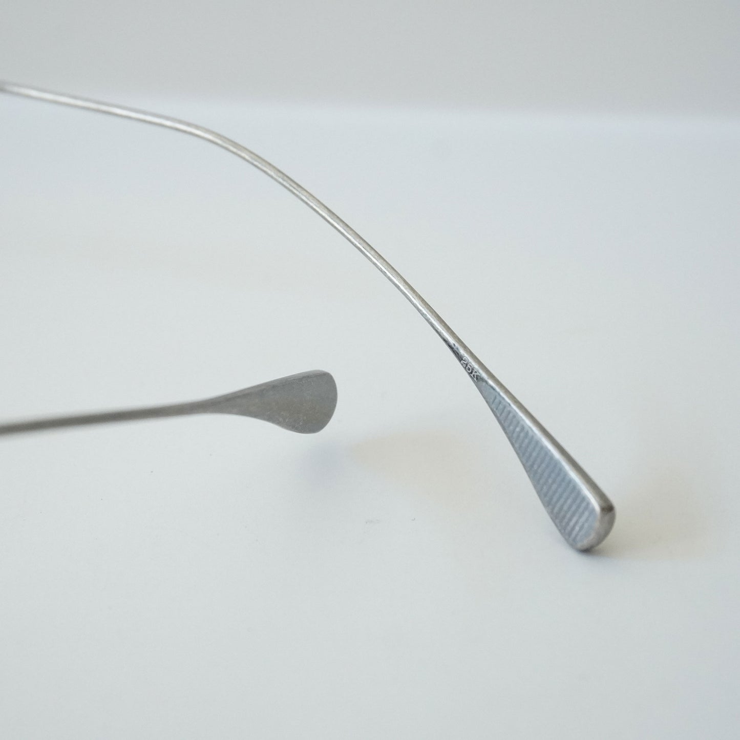 177 (820 - VINTAGE GUNMETAL)