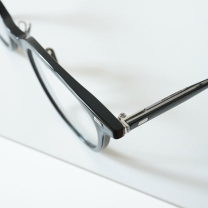 319 51 (100 - BLACK)