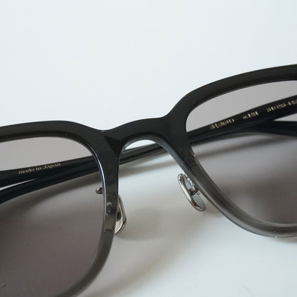 319 51 (121 - GRAY HALF)