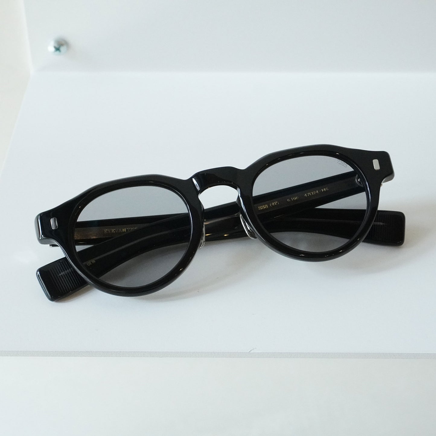 338 47 (100 - BLACK)