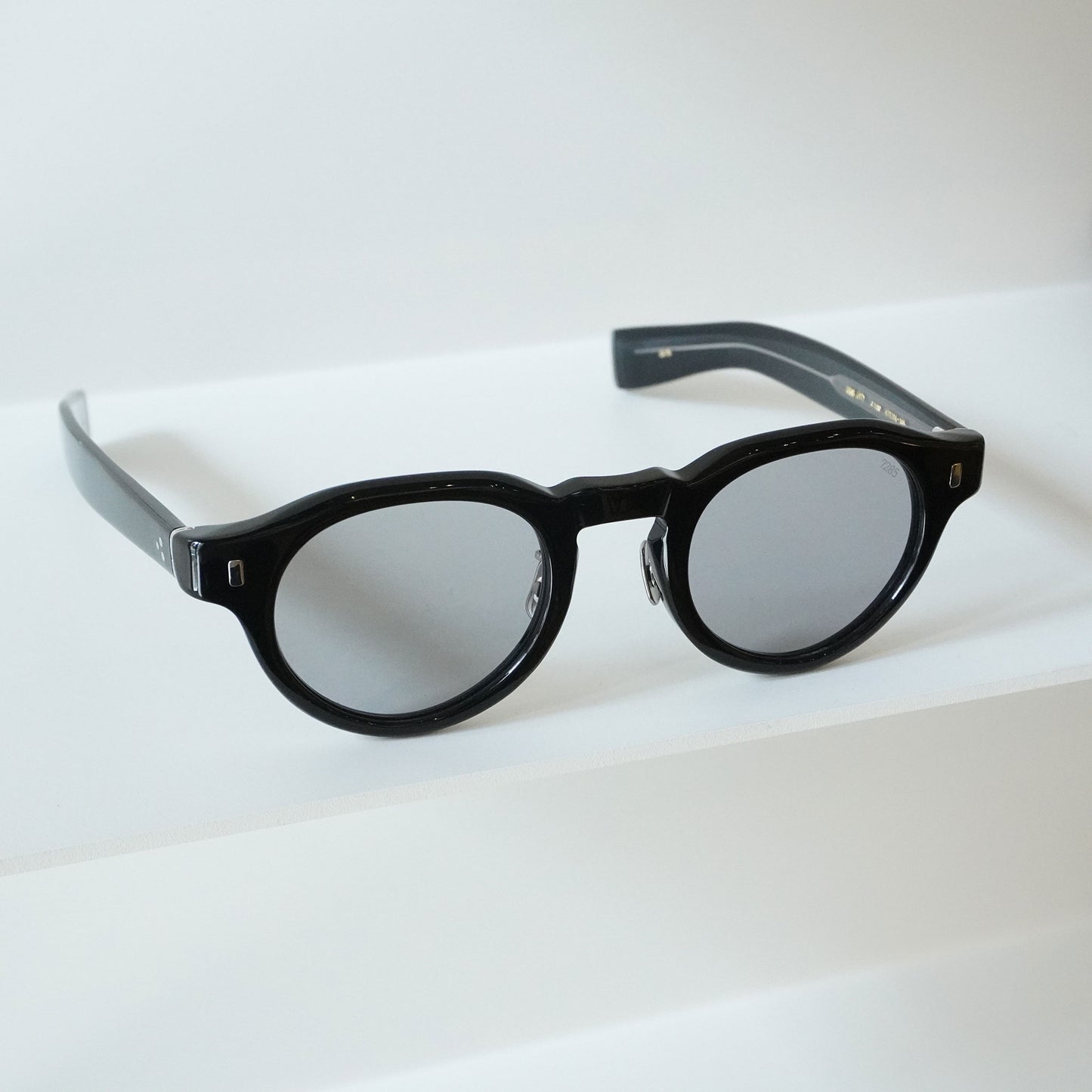 338 47 (100 - BLACK)