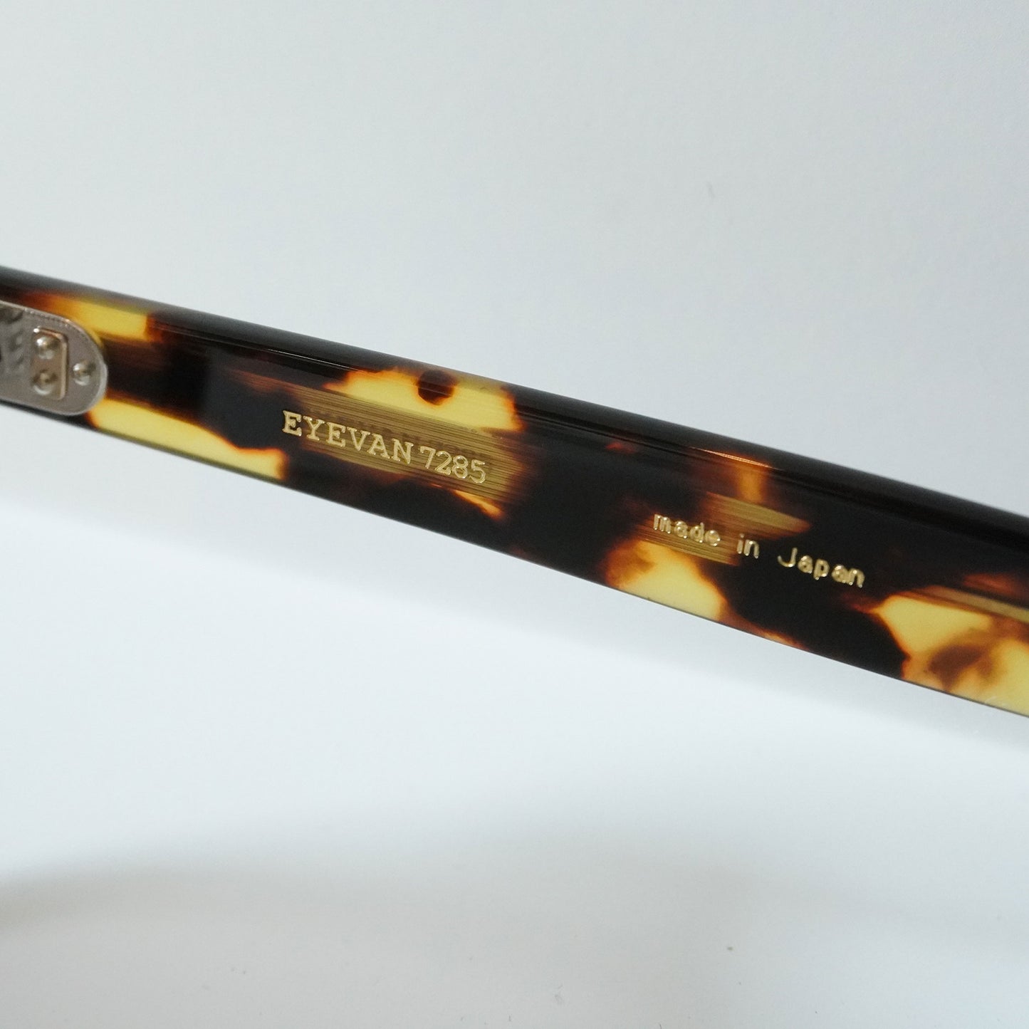 338 47 (345 - DOT DEMI2)