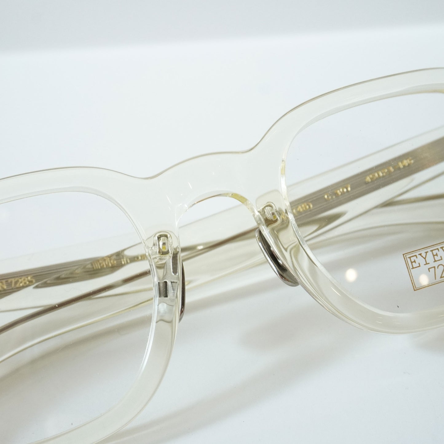 343 45 (307 - BEIGE CLEAR)