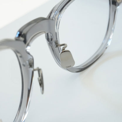 373 (124 - LIGHT CLEAR GREY)