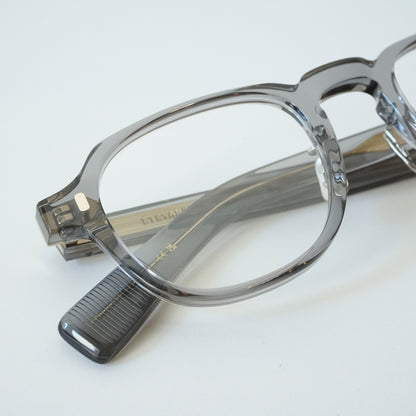 373 (124 - LIGHT CLEAR GREY)