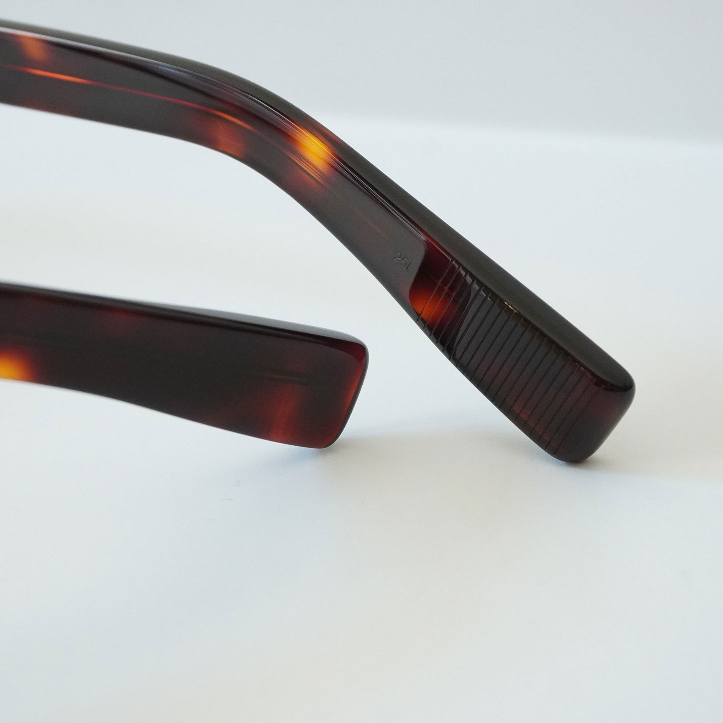 373 (348 - EV DEMI2)