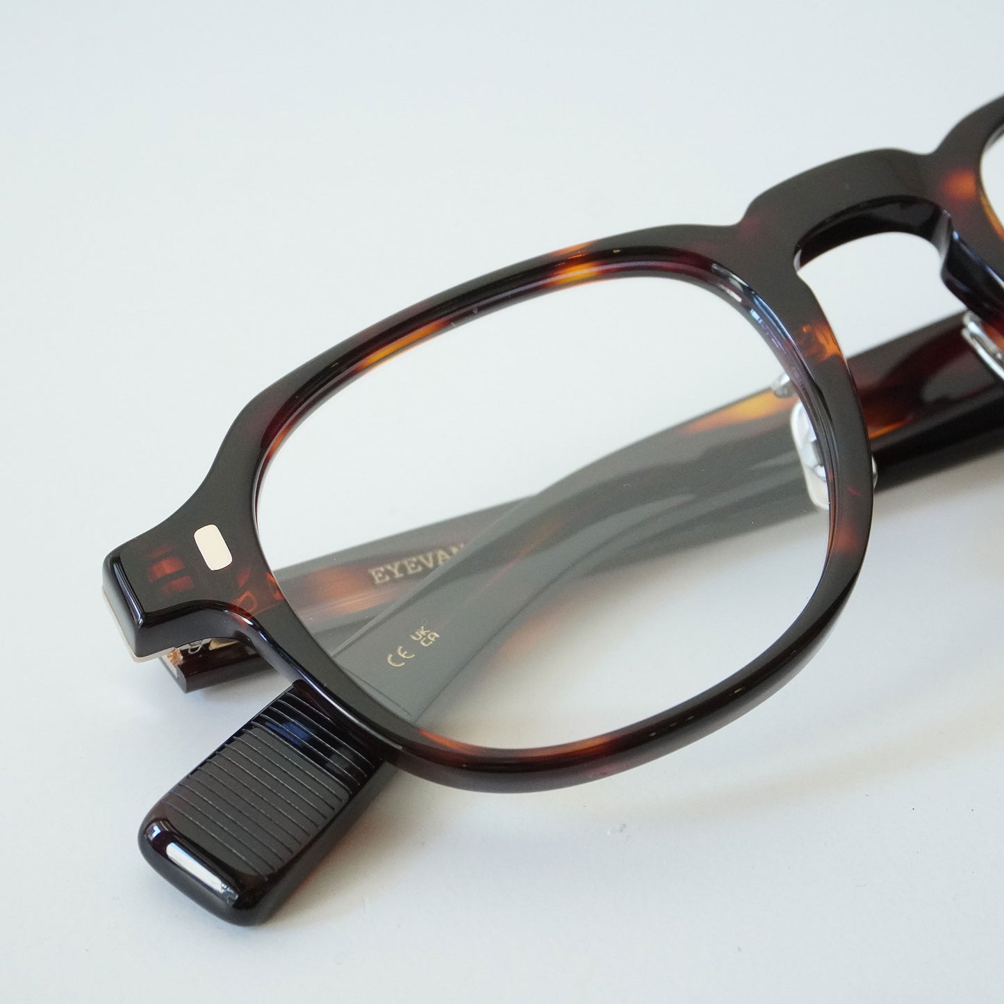 373 (348 - EV DEMI2)