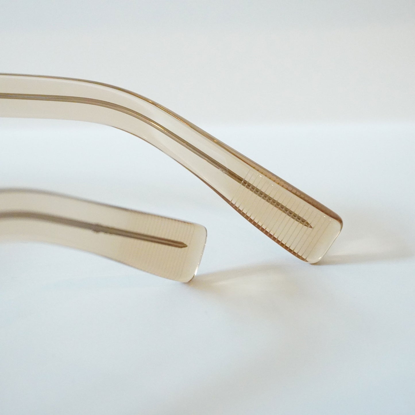 373 (364 - CLEAR GOLD)