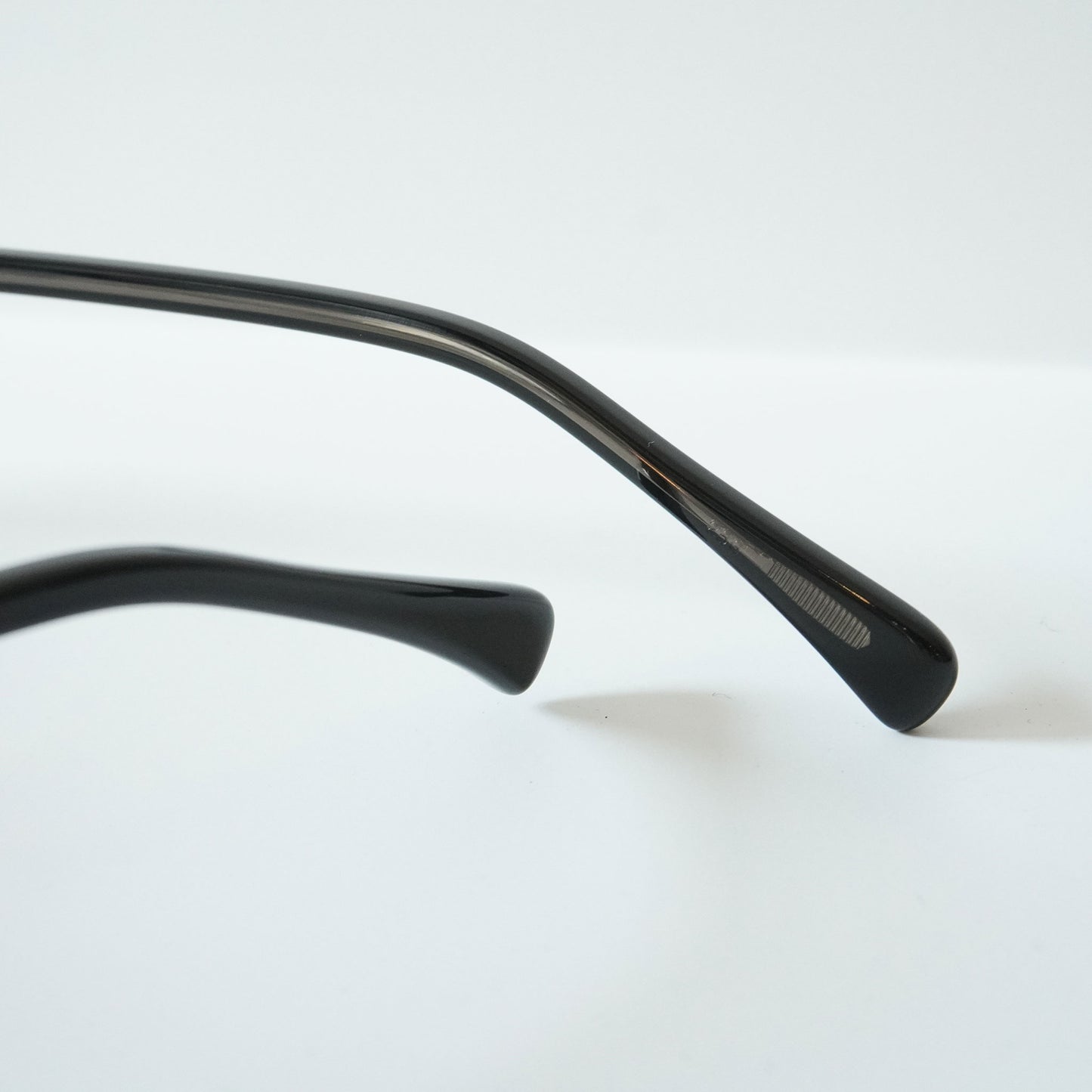 375 (100 - BLACK)
