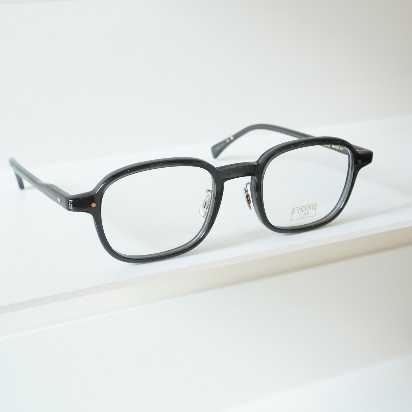 375 (141 - MILITARY GRAY)