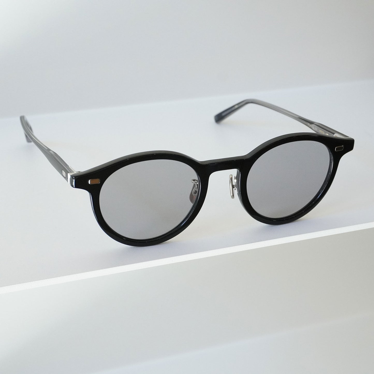 756 (100 - BLACK)