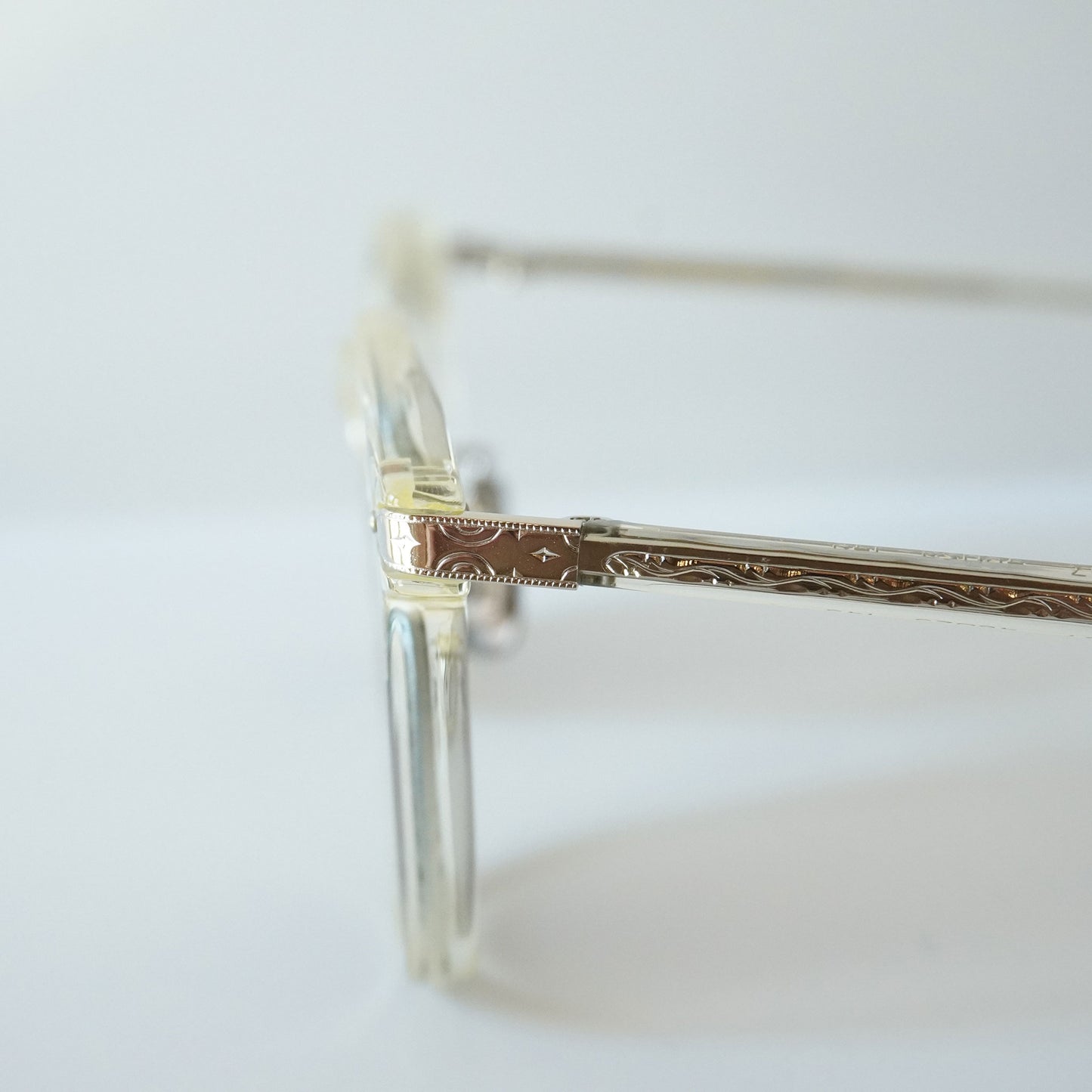 770 48 (307 - BEIGE CLEAR)