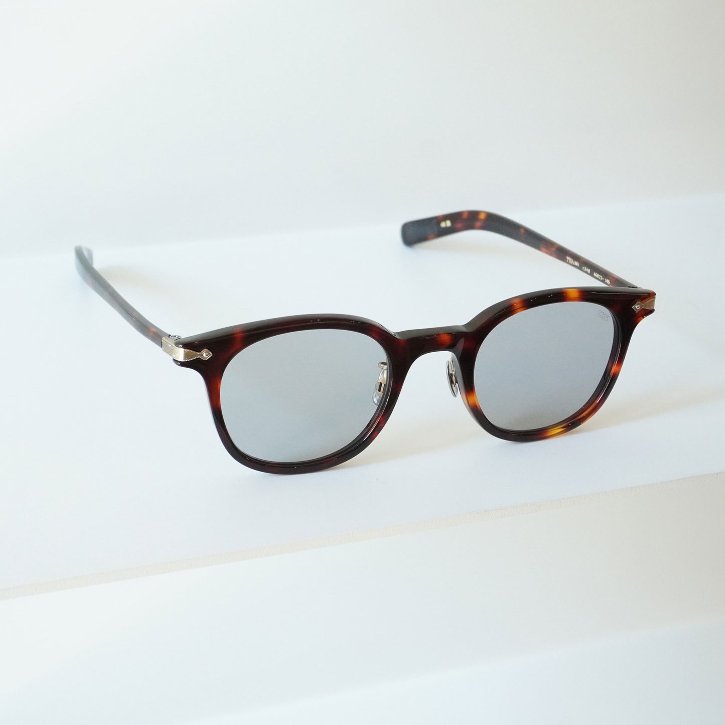 770 48 (348 - EV DEMI2)