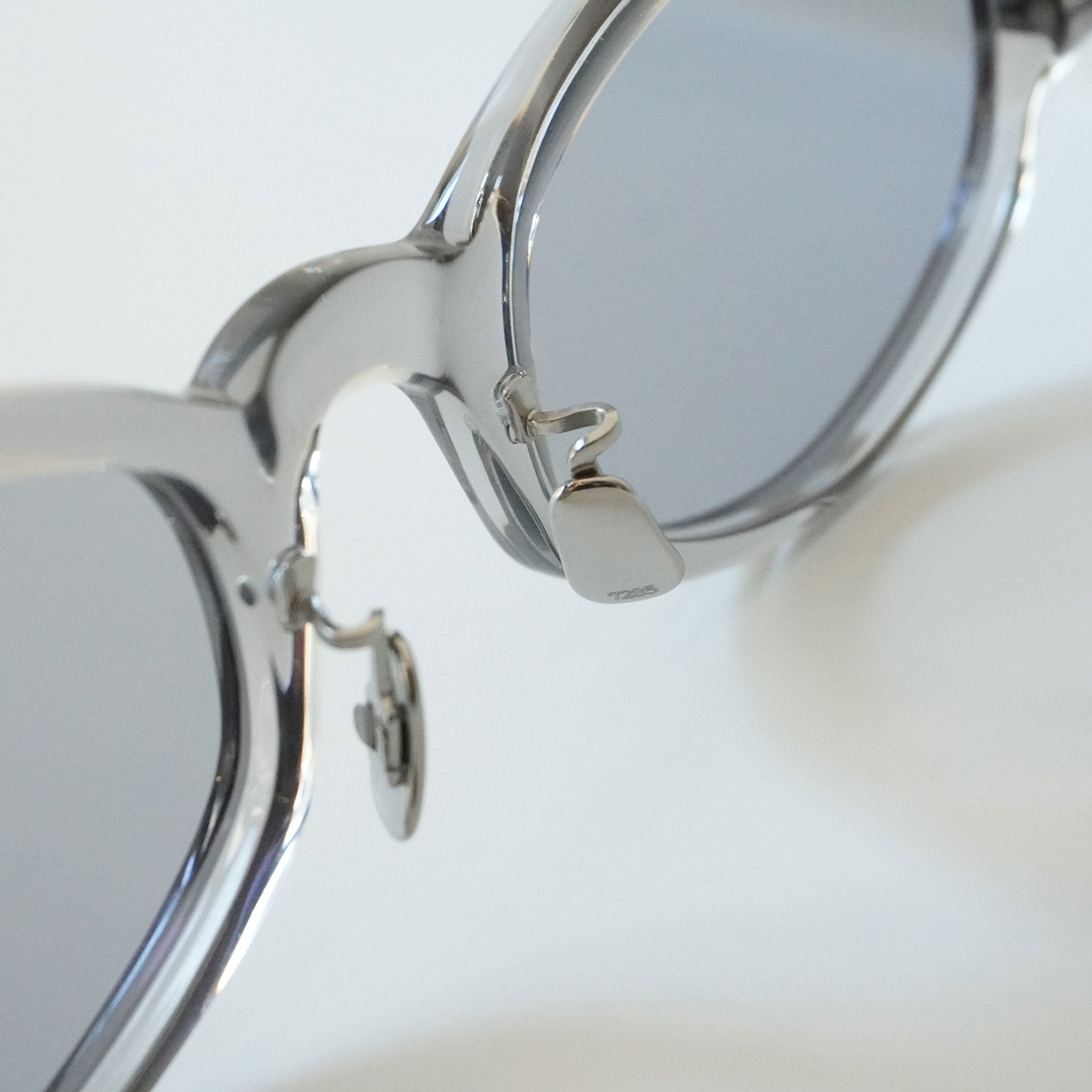 EYEVAN 7285 アイヴァン 7285 / 799 / 124 - LIGHT CLEAR GREY