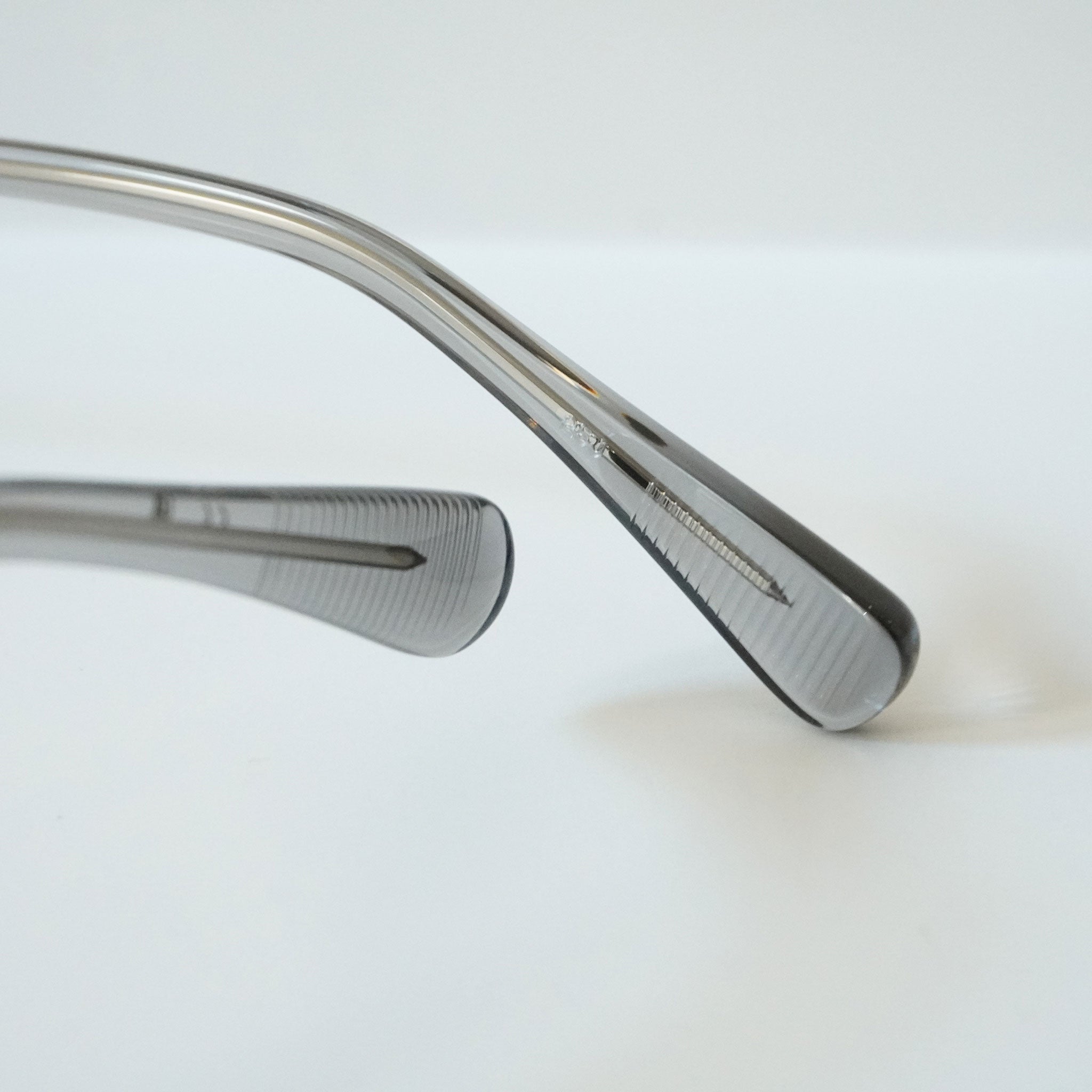 EYEVAN 7285 アイヴァン 7285 / 799 / 124 - LIGHT CLEAR GREY