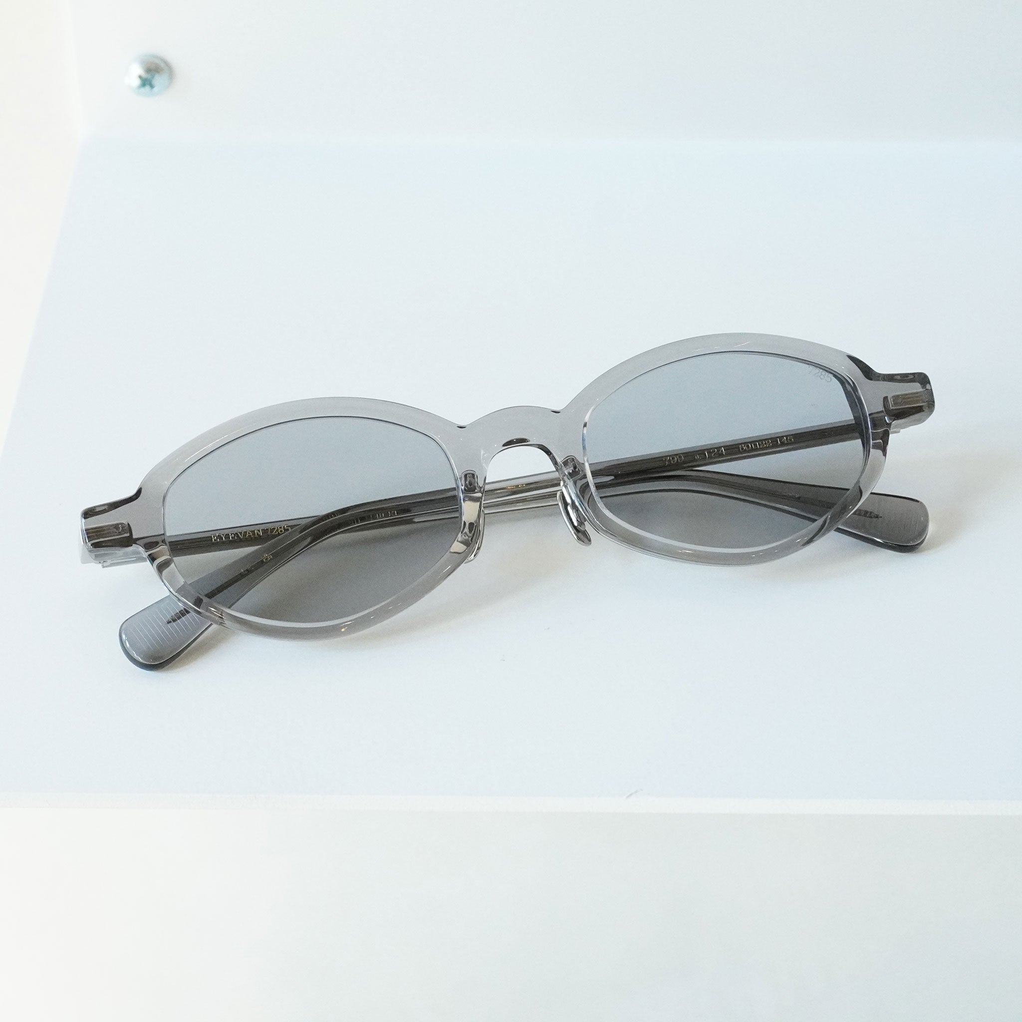 EYEVAN 7285 アイヴァン 7285 / 799 / 124 - LIGHT CLEAR GREY