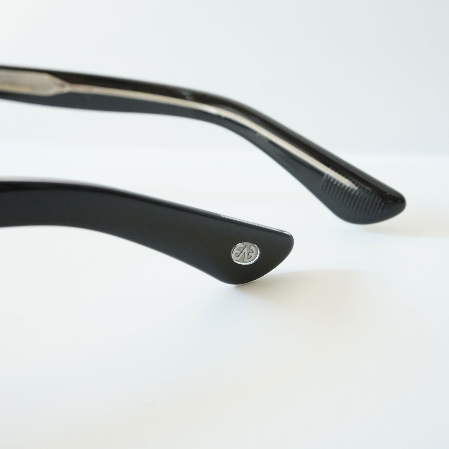 BYRON 47 (PBK)