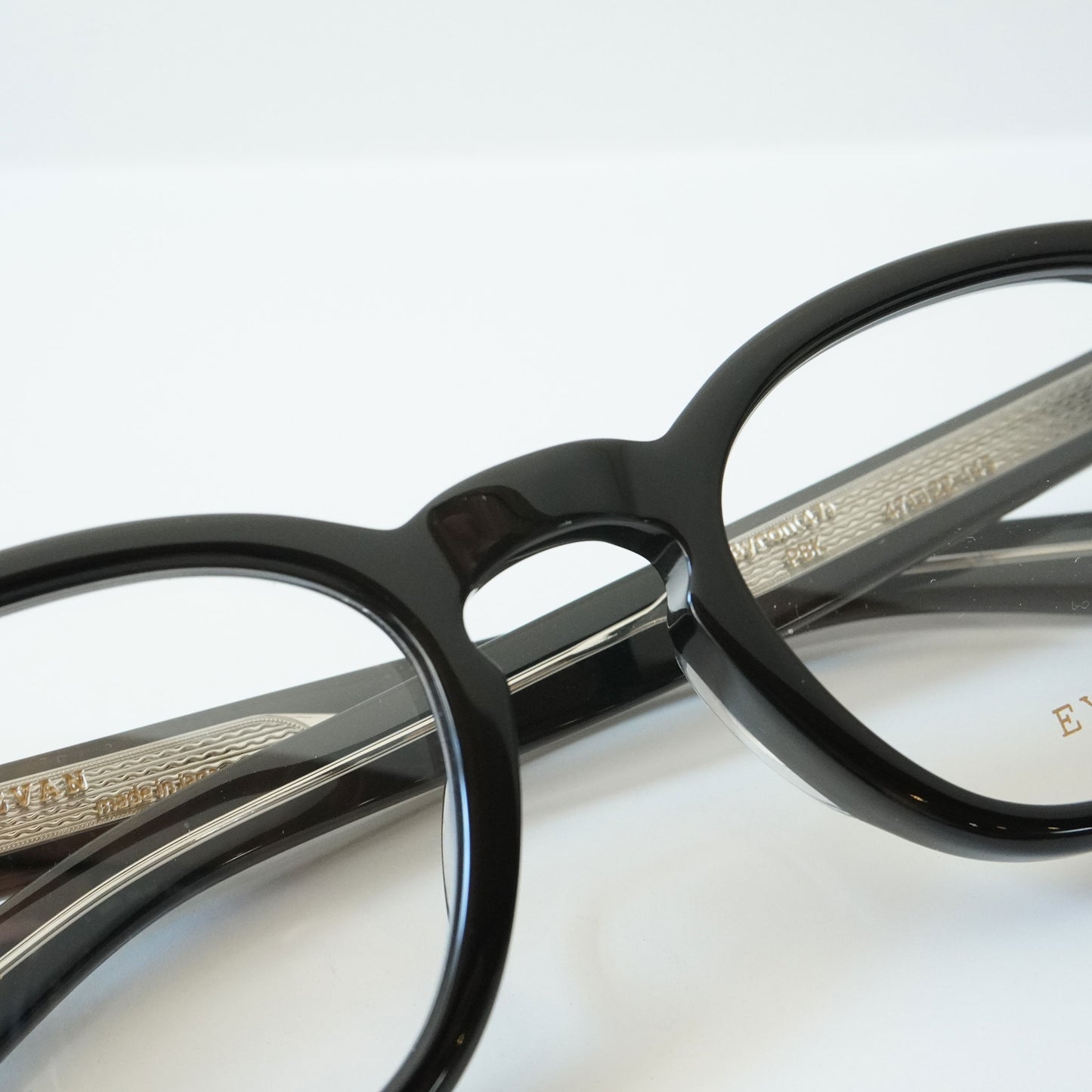 BYRON 47 (PBK)