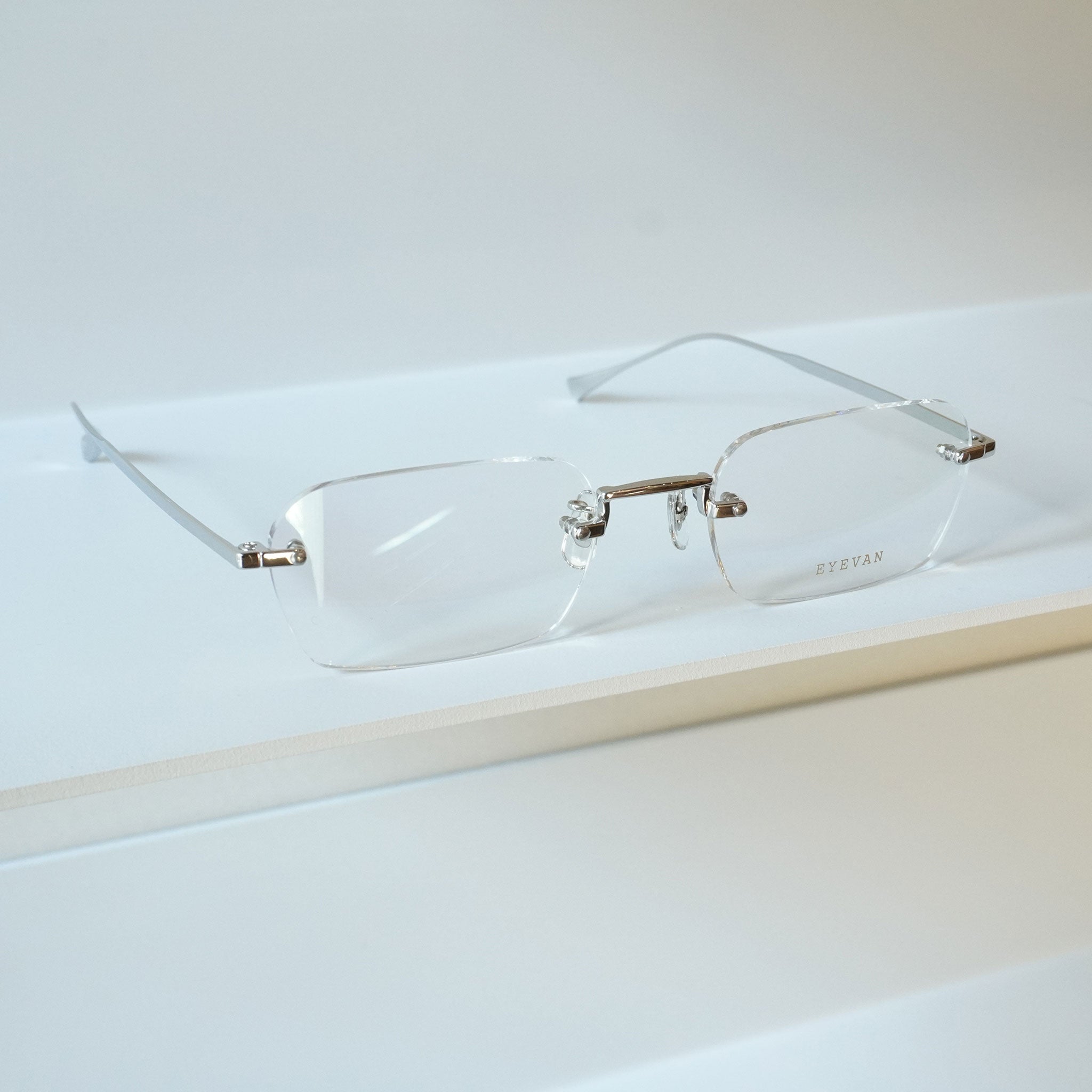 EYEVAN（アイヴァン）メガネ・サングラス通販｜オンラインストア